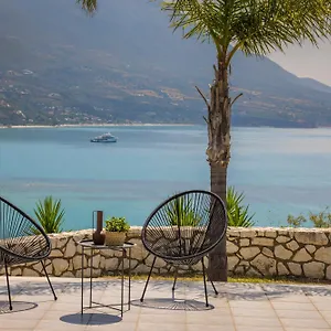  Villa Seaspray Kefaloniaprivatevillas